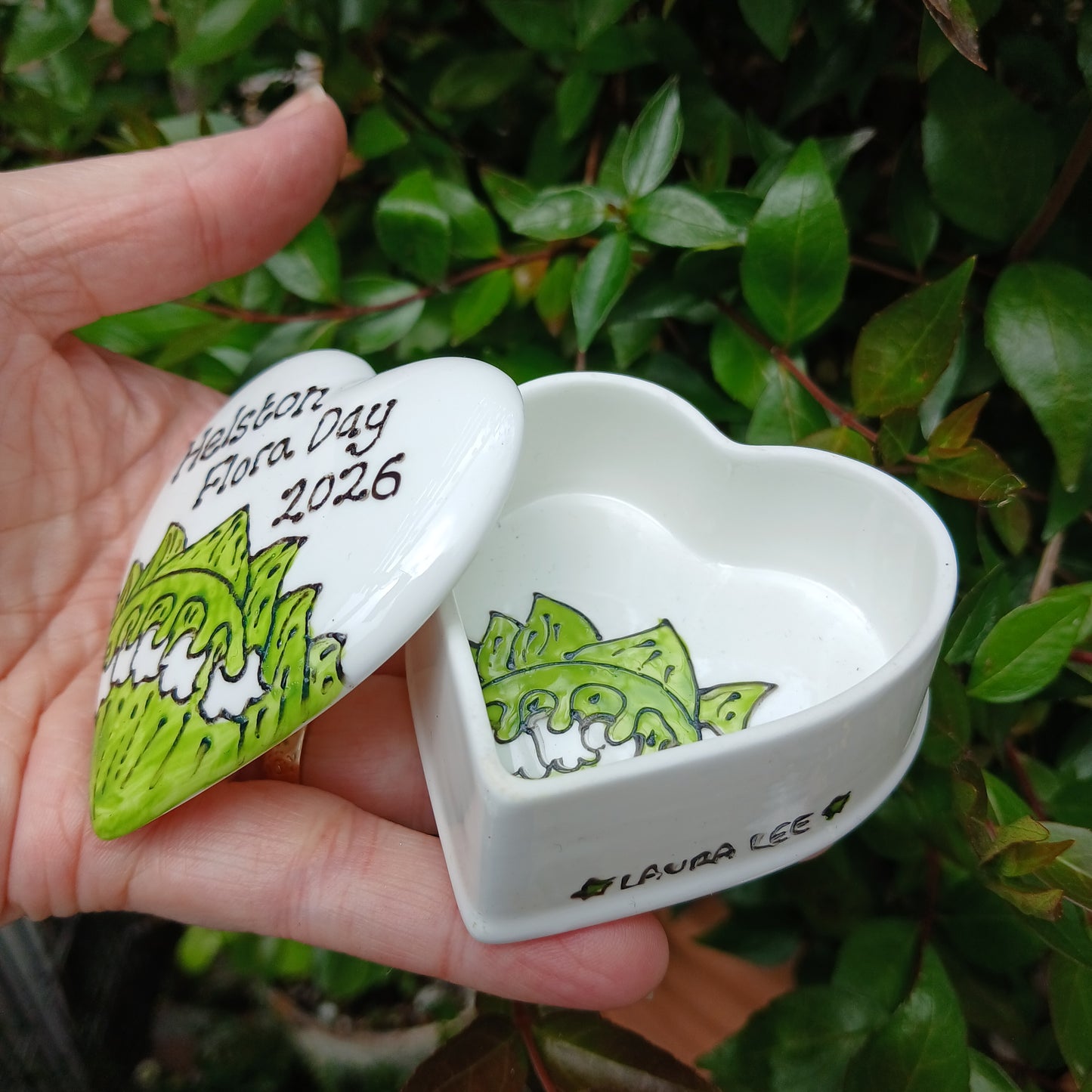Flora Day 2026 Heart Trinket Box - Daisy - Lily Of The Valley - Bluebells - Hand Painted - Fine China - Style 5