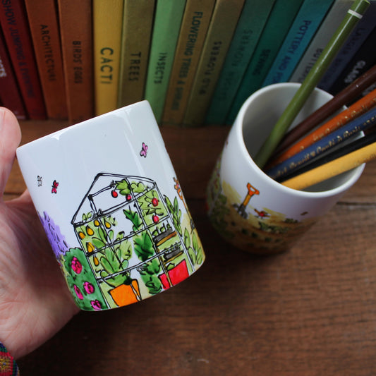 Laura Lee Designs Handpainted Gardening Tools Pen Pot Gift