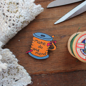 Make Do And Mend Cotton Bobbin Brooch - Wooden - Sewing Gift - Wartime -Vintage Style