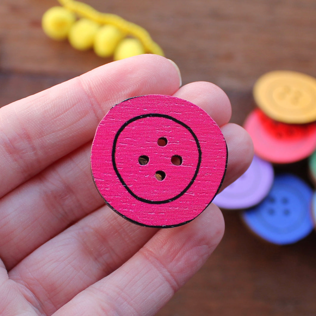 pink wooden button brooch by Laura Lee Designs in Cornwall
