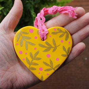 Yellow Kitty Heart - Black Cat - Hand Painted - Ceramic - Ornament - Cat Decoration